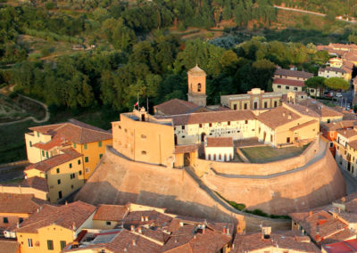 Castello dei Vicari di Lari